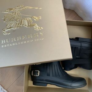 Burberry Fritton Check Fringe Rain Boot, Black